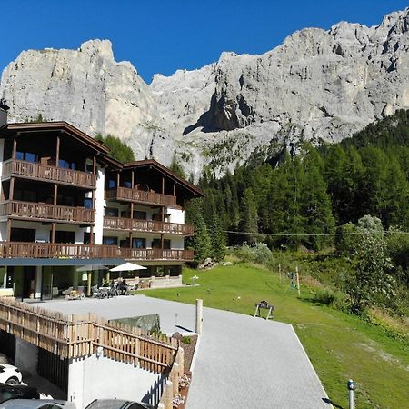 Hotel Wolf Selva di Val Gardena Kültér fotó